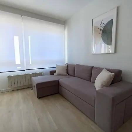 Apartment Paraiso Cantabro, Piso Moderno En *