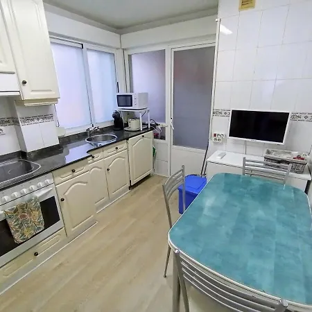 Apartment Paraiso Cantabro, Piso Moderno En *